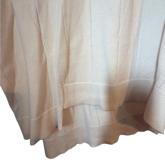 🌹VINCE CAMUTO V NECK ASYH HEM DROP NEEDLE SWEATER - Picture 3 of 5